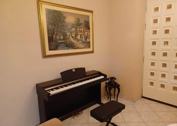 Rafaelhouse Apartament