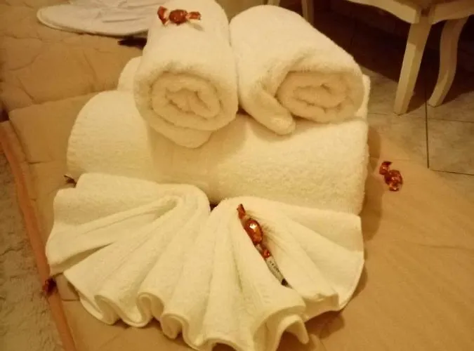 Rafaelhouse Apartament